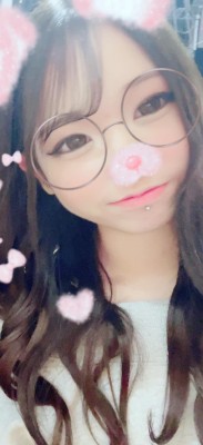 あいな